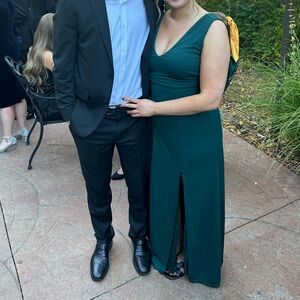 Elegant Birdy Maxi Dress in Emerald